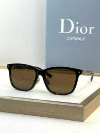 Picture of Dior Sunglasses _SKUfw76161604fw